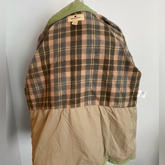 WOOLRICH Size XL Coat.  #7 - Picture 10 of 16